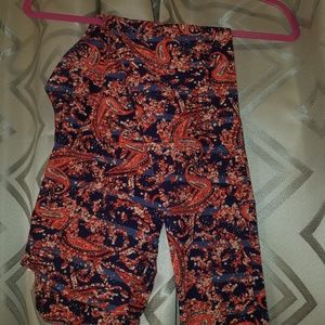 Lularoe tall and curvy leggings